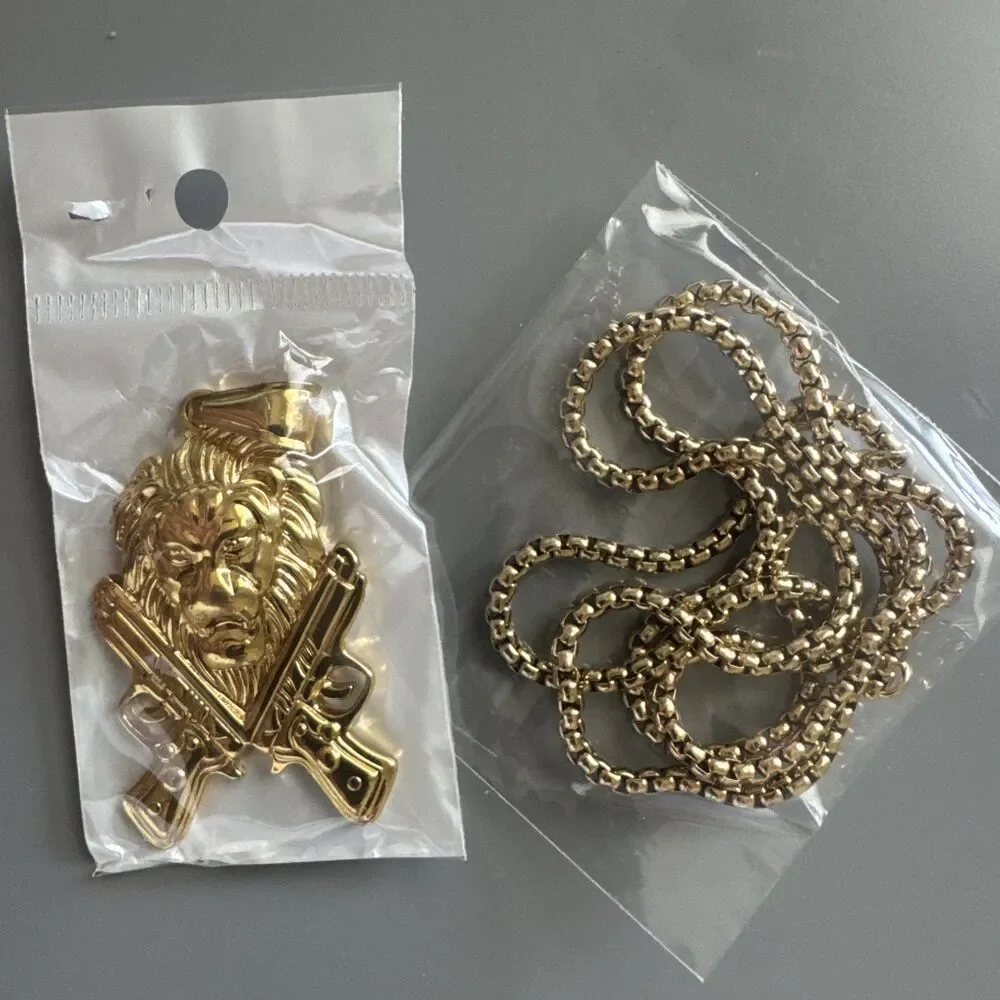 Double Gun Lion Tiger Pendant Stainless Steel 24 Inch Chain Gold Hunter Hip Hop